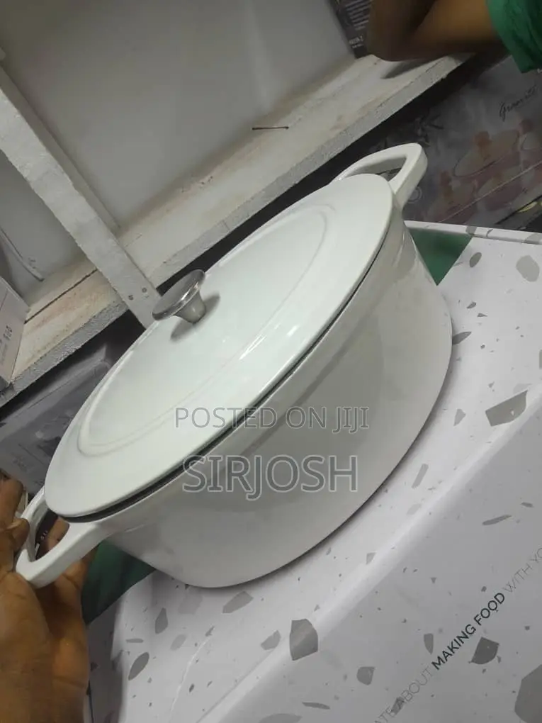 34cm Enamel Cast Iron Pot