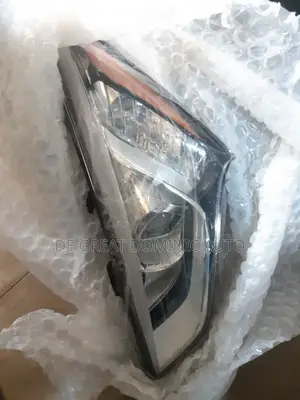 Headlamp for Hyundai Santa Fe Limited 2014