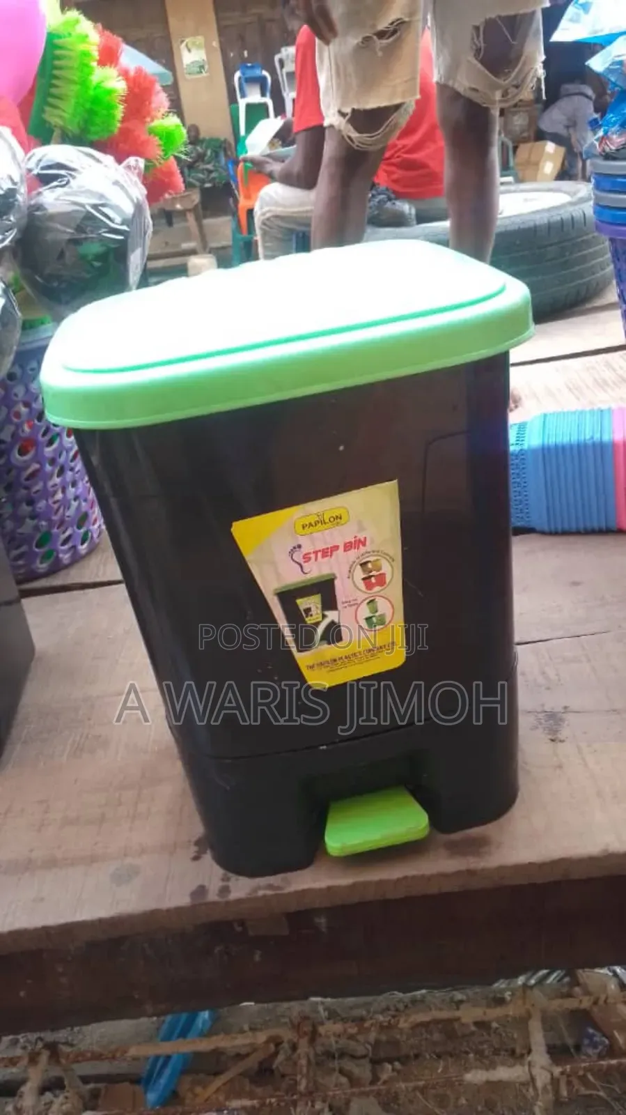 Pedal Waist Bin
