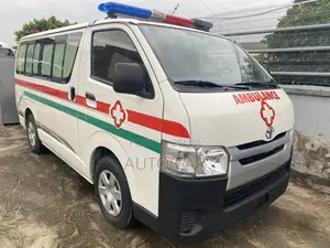 Toyota HiAce 2013 White