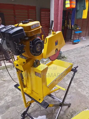 Petrol Marble, Tiles, Bricks Saw Machine