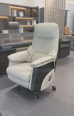 Cream Coloured Highly Executive Massage Swivel Chair