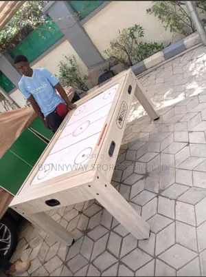 Photo - 6ft 4 In 1 Table With Electric Hockey Table