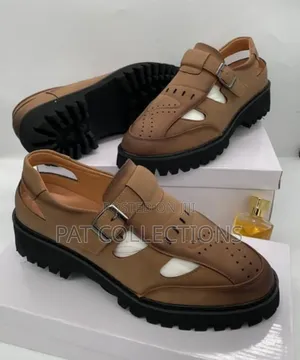 Photo - Stock Luxury Bold Original Classic Shoe Sandal