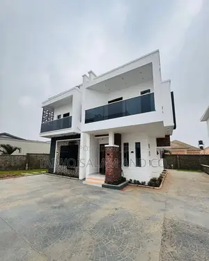 4bdrm Duplex in Akobo for sale