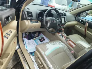 Toyota Highlander Limited 2010 Black