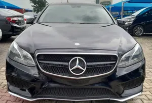 Photo - Mercedes-Benz E350 Base 4dr Sedan RWD (3.5L 6cyl 7A) 2016 Black