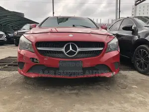 Photo - Mercedes-Benz CLA-Class 2016 Red