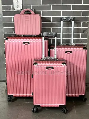 Photo - Premium Luggage Set of 4