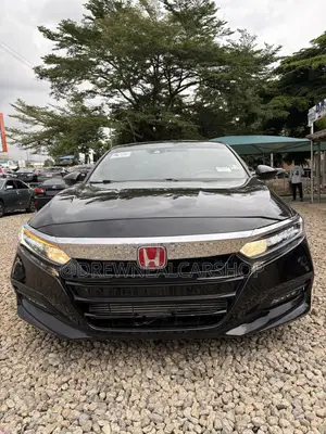 Photo - Honda Accord Sport (2.0L 4cyl Turbo 10A) 2019 Black