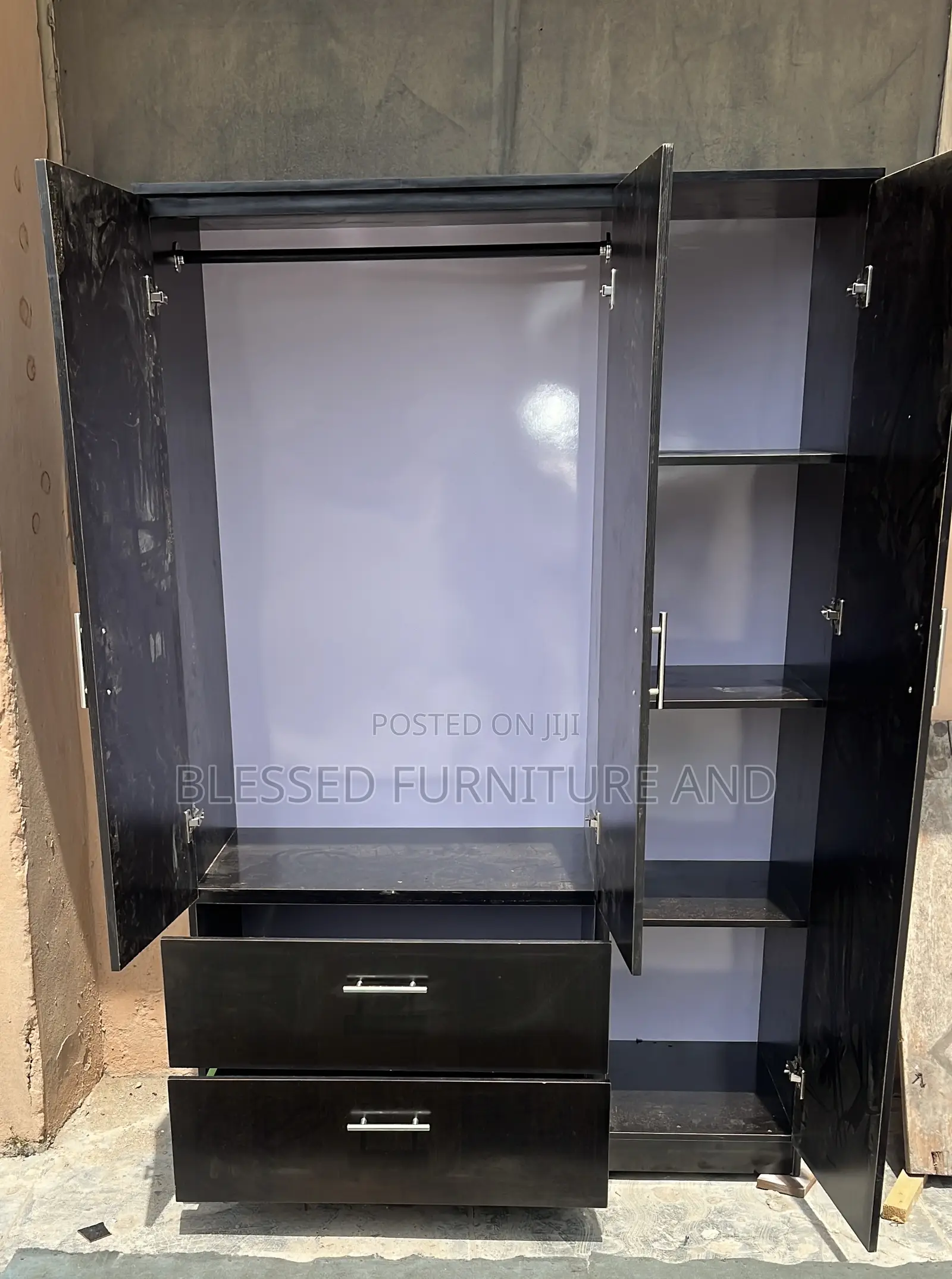 4by6 Quality Wardrobe