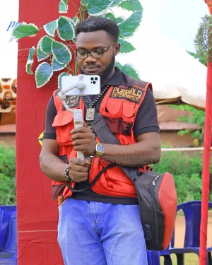 Expert Smartphone Content Creator in Enugu