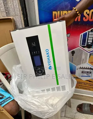 New Yahako MPPT Hybrid Solar Inverter 5kva