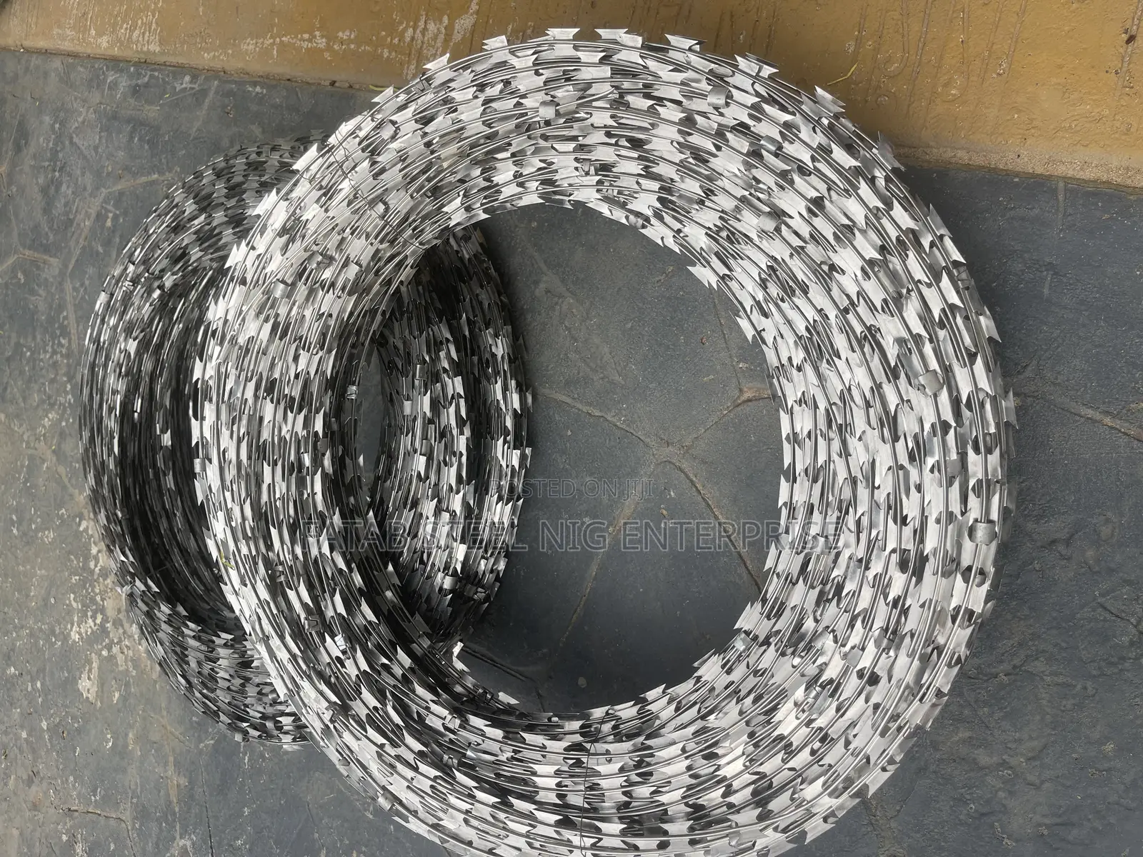 Durable Well Installed Anti Rust Razor Wire 318class