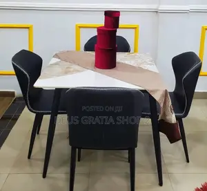 4 Seaters Marble Dining Table Set