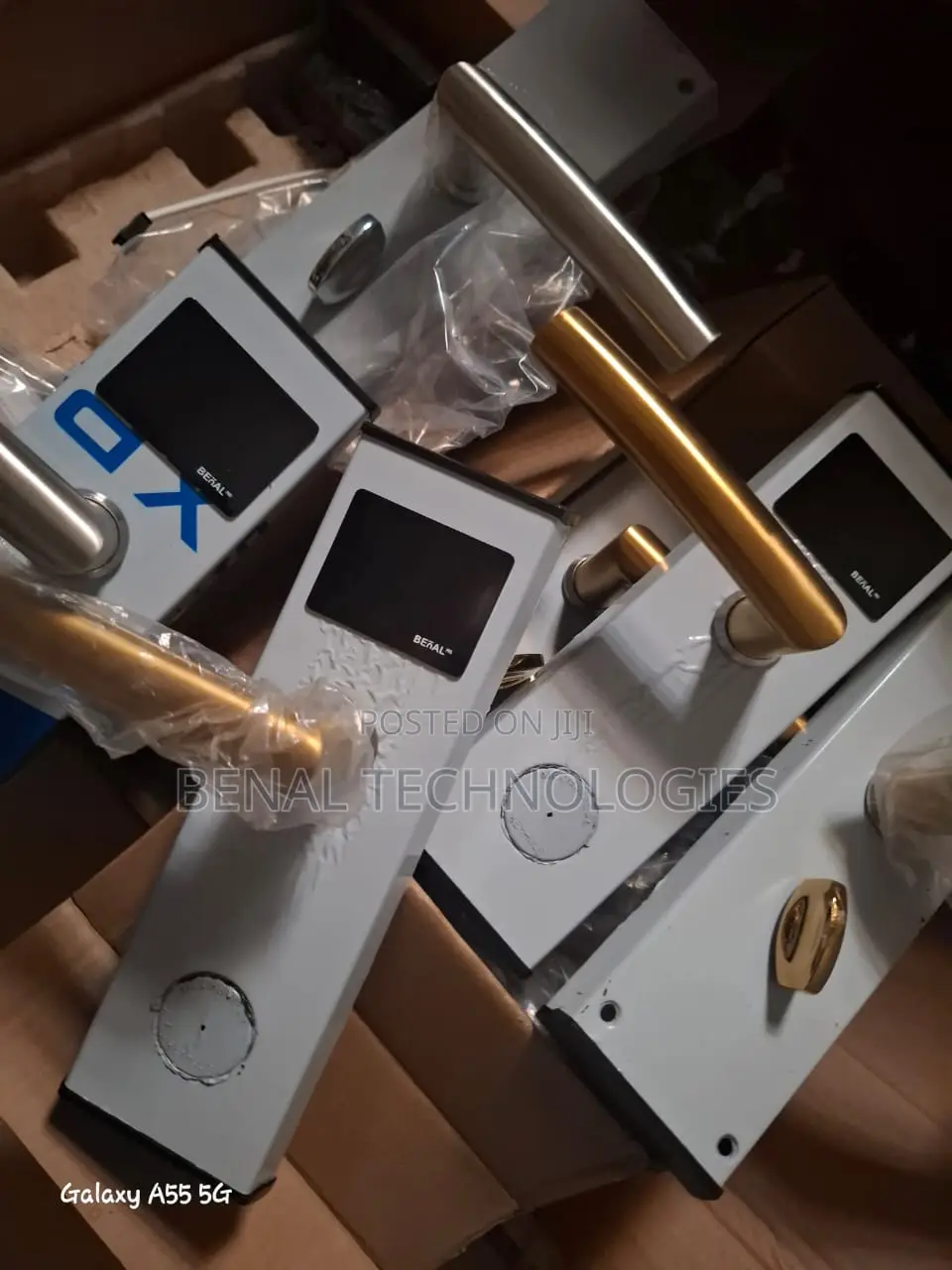 Hotel Lock System Using Card Access, With Software Support