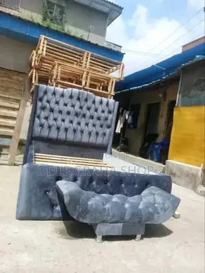 6 by 6 Bedframe With Footrest