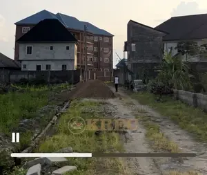Iwofe Aker Road by Naval Junction