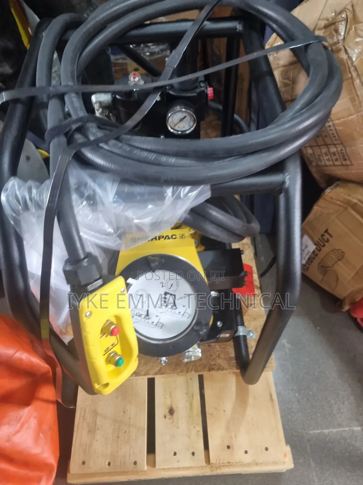 Enerpac Hydraulic Torque Machine