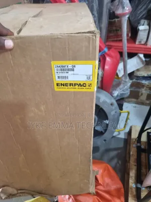 Enerpac Hydraulic Torque Machine