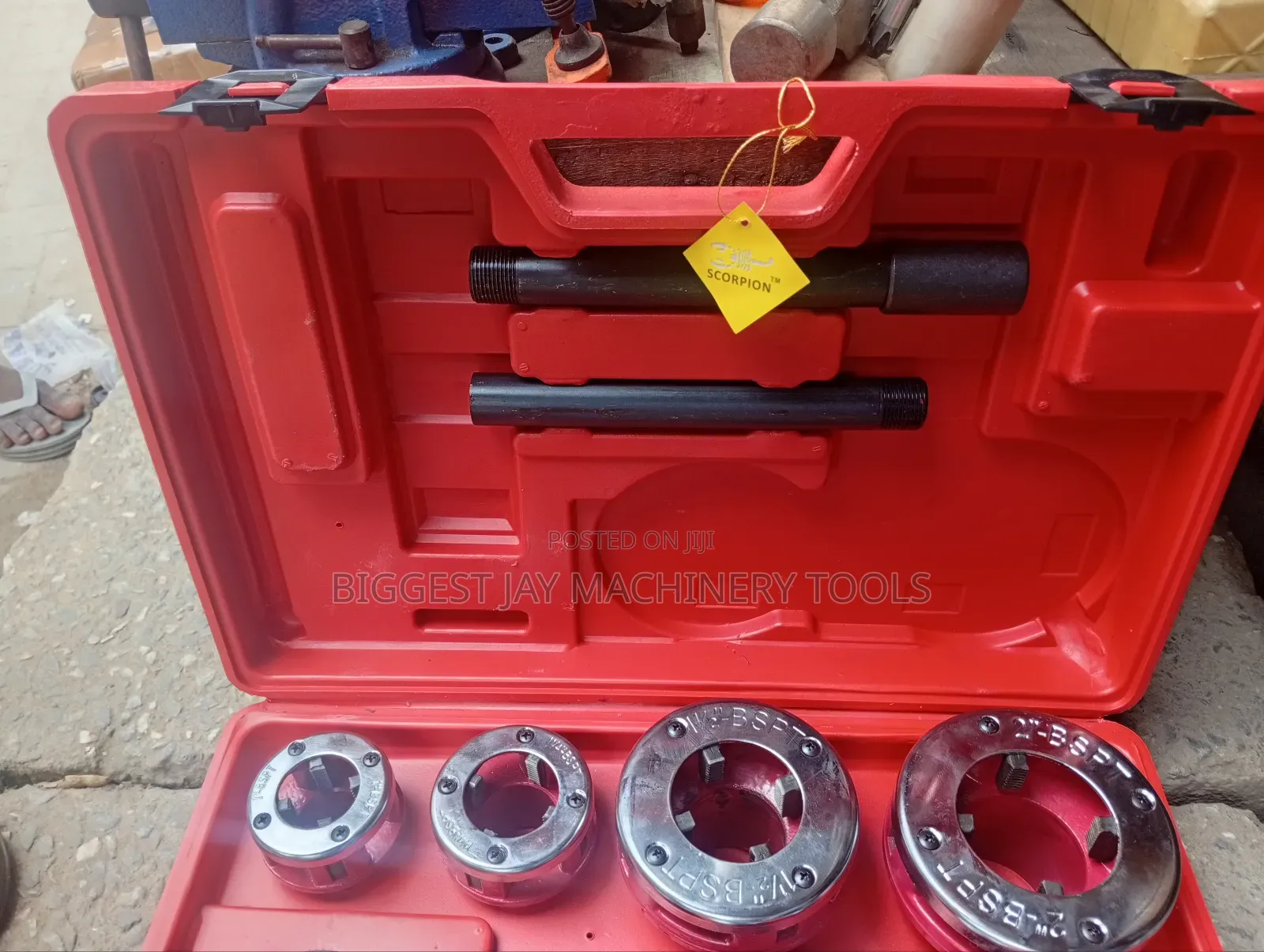 Ratchet Pipe Threading Dies Kit