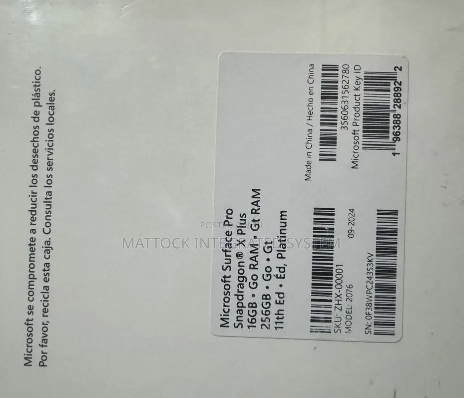 New Microsoft Surface Pro 11th Edition, a Copilot+ PC 16GB SSD 1T