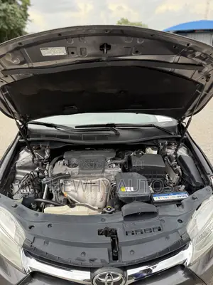Toyota Camry SE 4dr Sedan (2.5L 4cyl 6A) 2017 Gray
