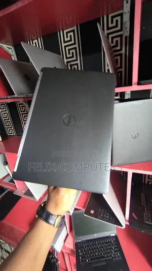 Photo - Laptop Dell Latitude 12 E7270 8GB Intel Core I5 SSD 256GB