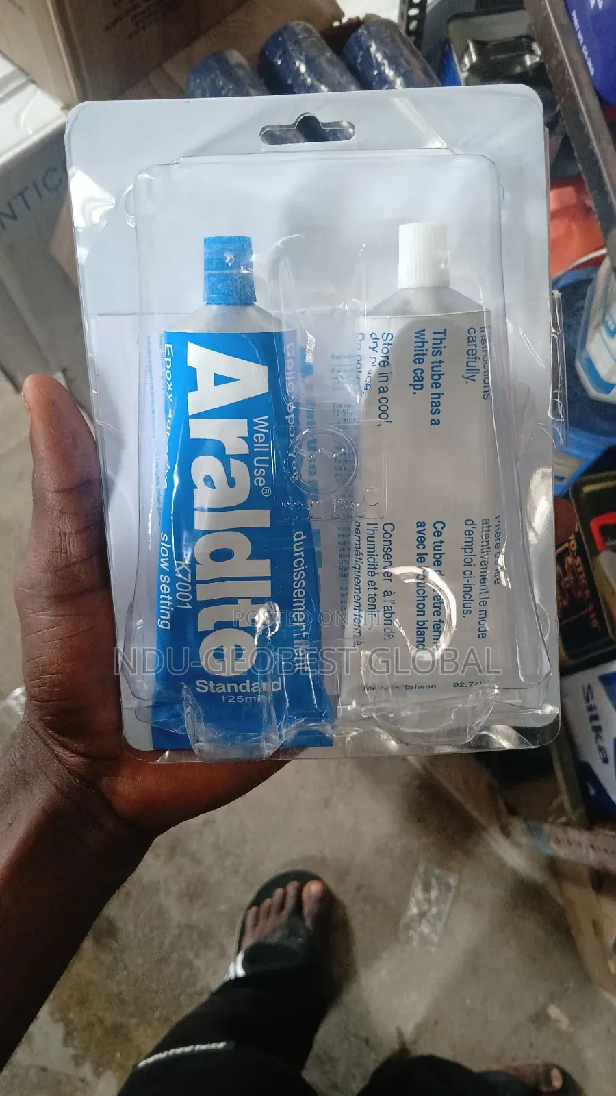 Araldite Standard Slow-Setting Epoxy Adhesive