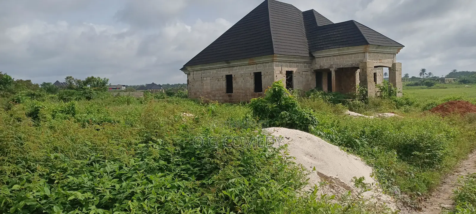 3bdrm Bungalow in Ethiope West for sale