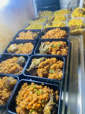 Professional Private Chef (Home-Made Meals).
