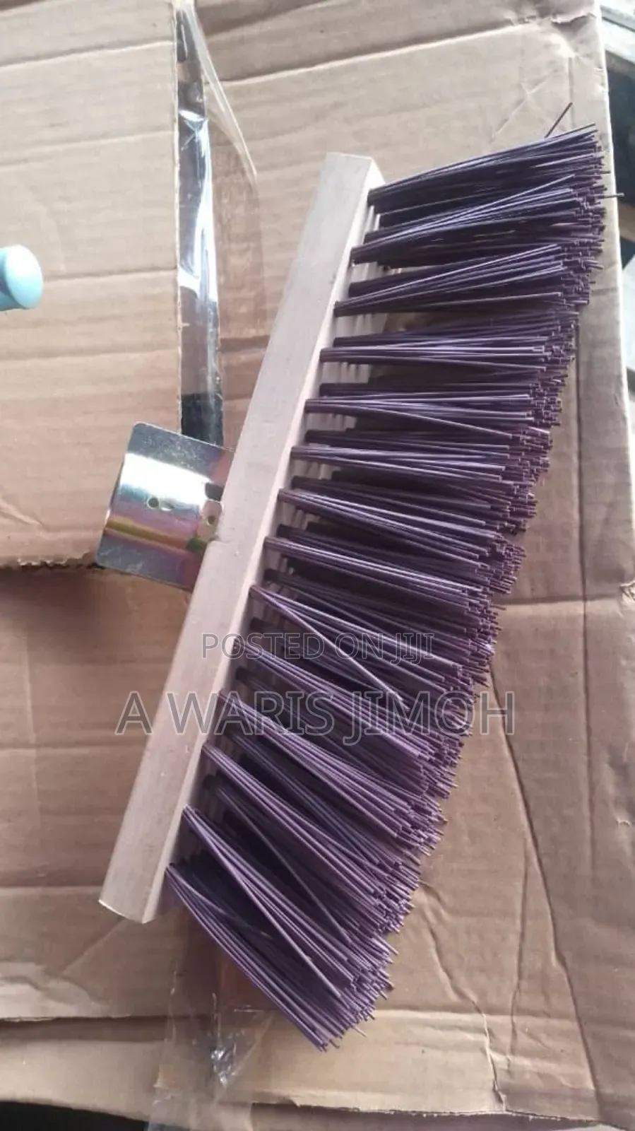 Inter Lock Brush