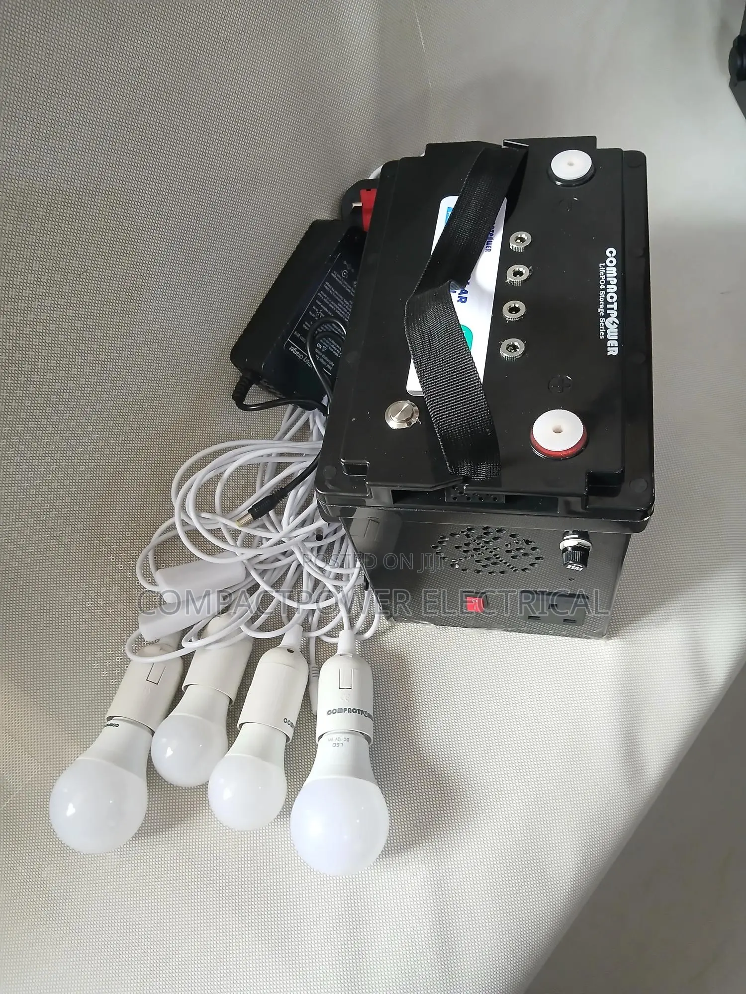 300watts Solar Power Station, 4x12v Dc Bulb - Pure Sine Wave