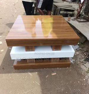 Center Table 004