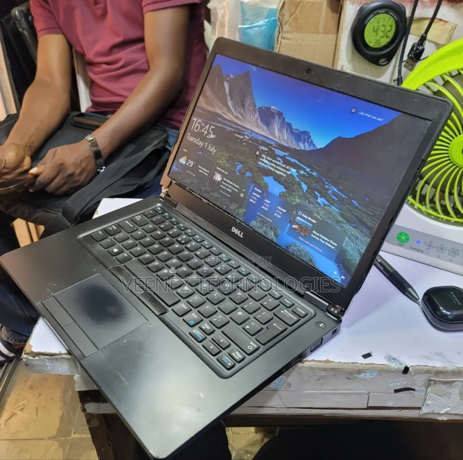 Laptop Keyboard Repair Replacement | Fast Affordable