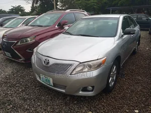Photo - Toyota Camry 2009 Silver