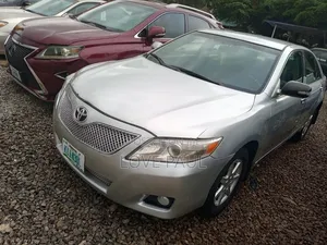 Photo - Toyota Camry 2009 Silver