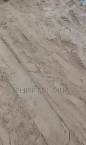 30 Tons of Sand
