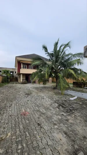 5bdrm Duplex in Kajola for sale