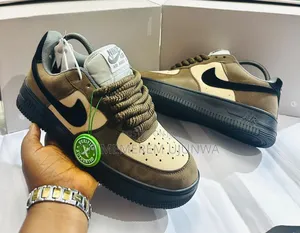 Quality Nike Cannvas