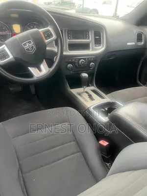 Dodge Charger SXT 2012 Blue