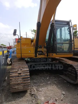 Photo - New 320d3 Caterpillar Excavator
