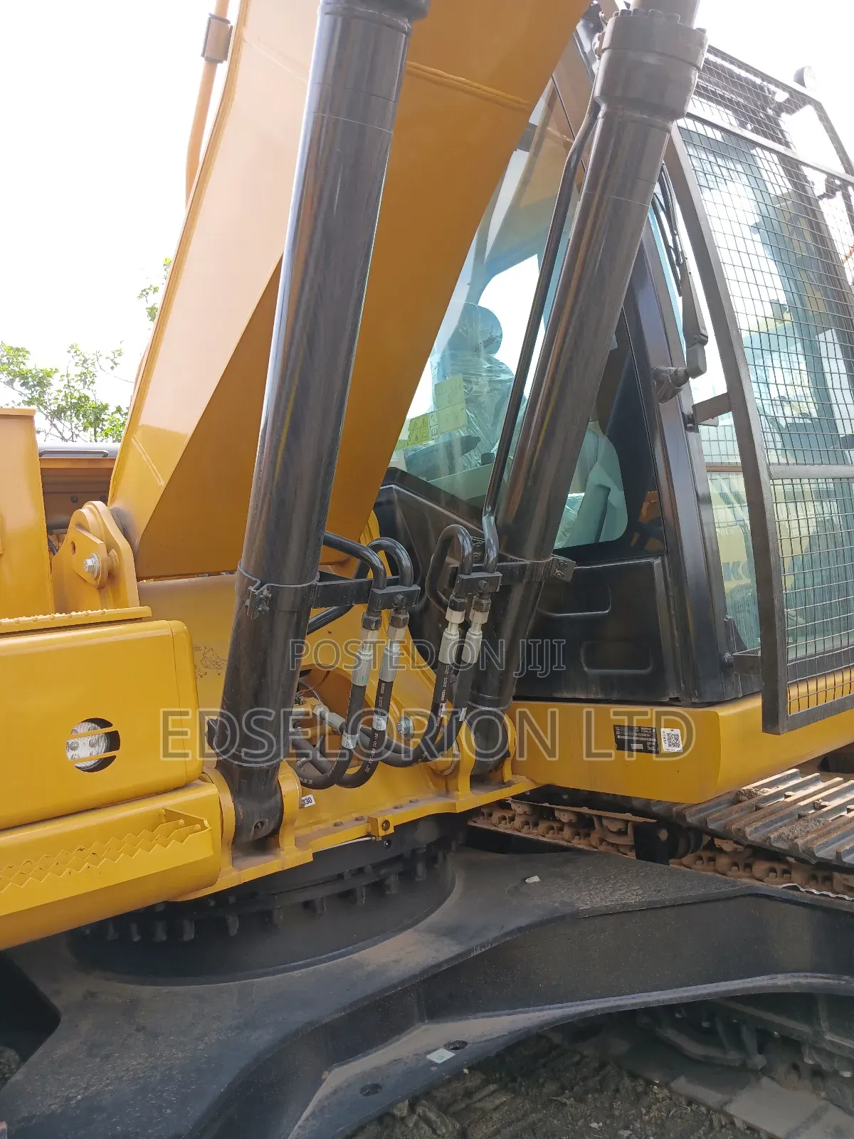 New 320d3 Caterpillar Excavator
