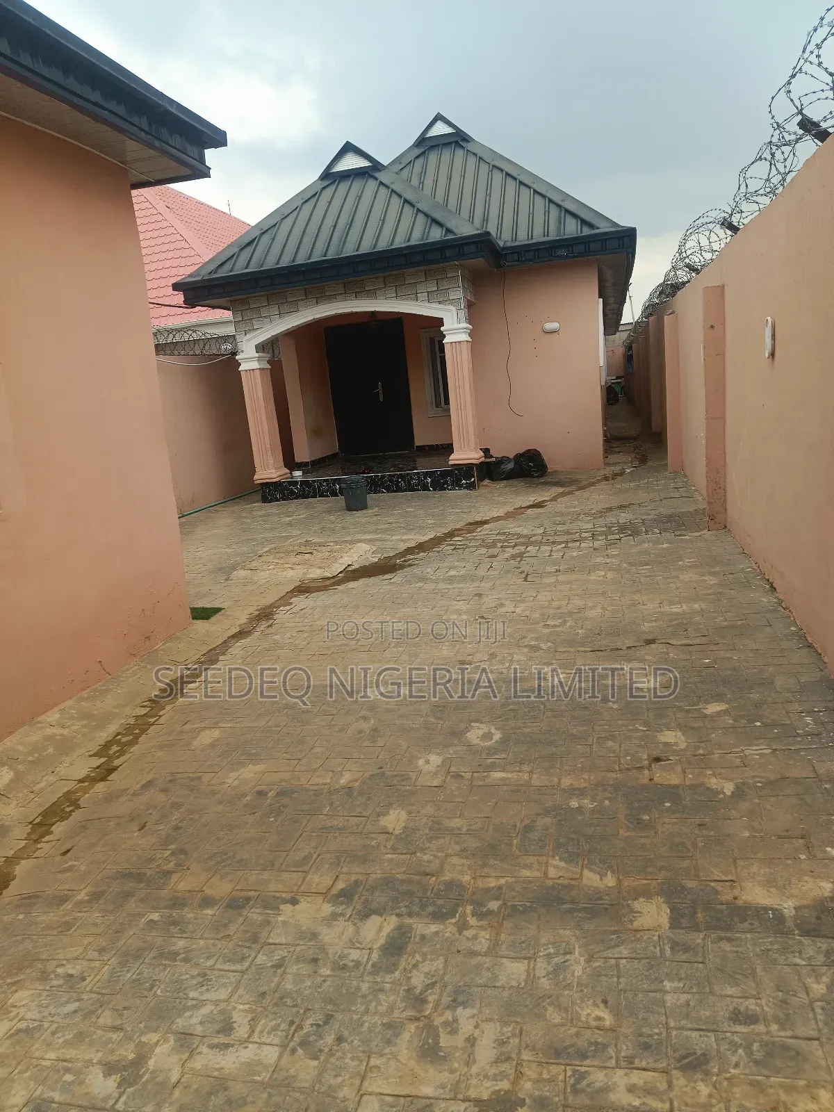 Furnished 2bdrm Bungalow in Oreyo, Igbogbo for rent