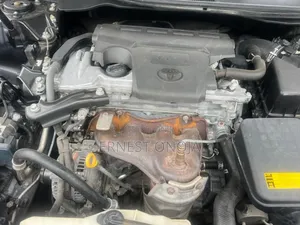 Toyota Camry SE 4dr Sedan (2.5L 4cyl 6A) 2012 Black