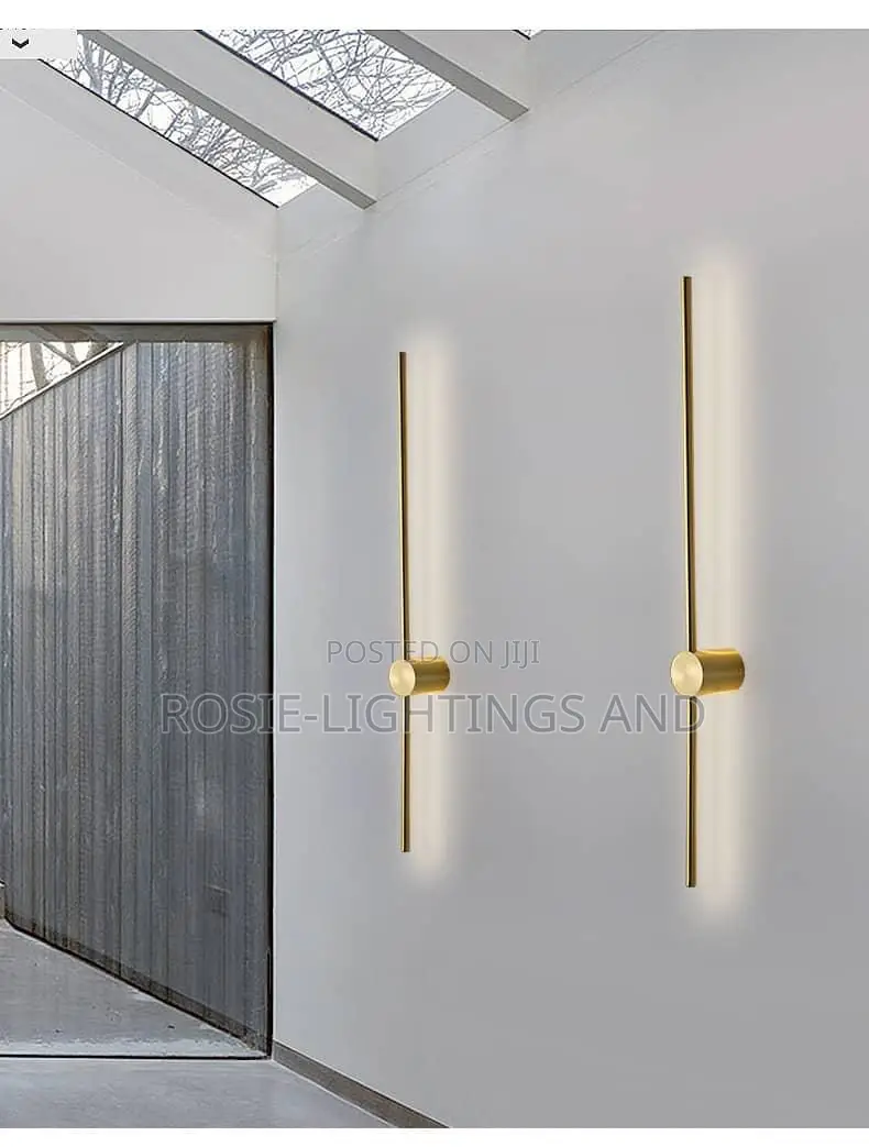 Wall Light (800mm)