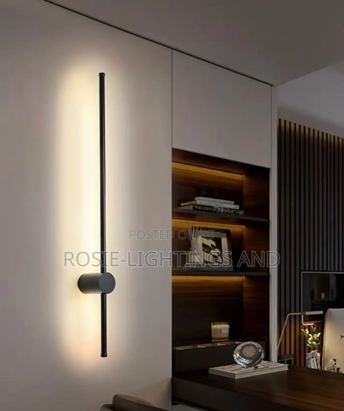 Wall Light (800mm)