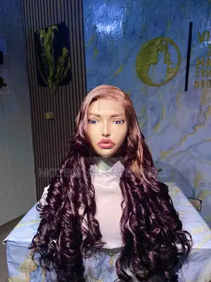 Photo - Bouncy Curls Hair Wig 28”