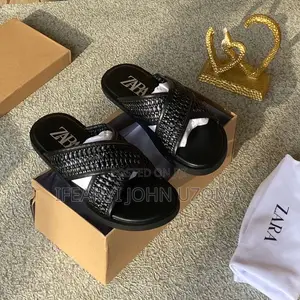 Zara Luxury White and Black Slippers