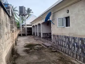 Photo - 2bdrm Block of Flats in Off Abak Road, Uyo for rent